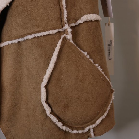 Caslon Reversible Faux Shearling Vest Tan Brown & Cream - Picture 6 of 14